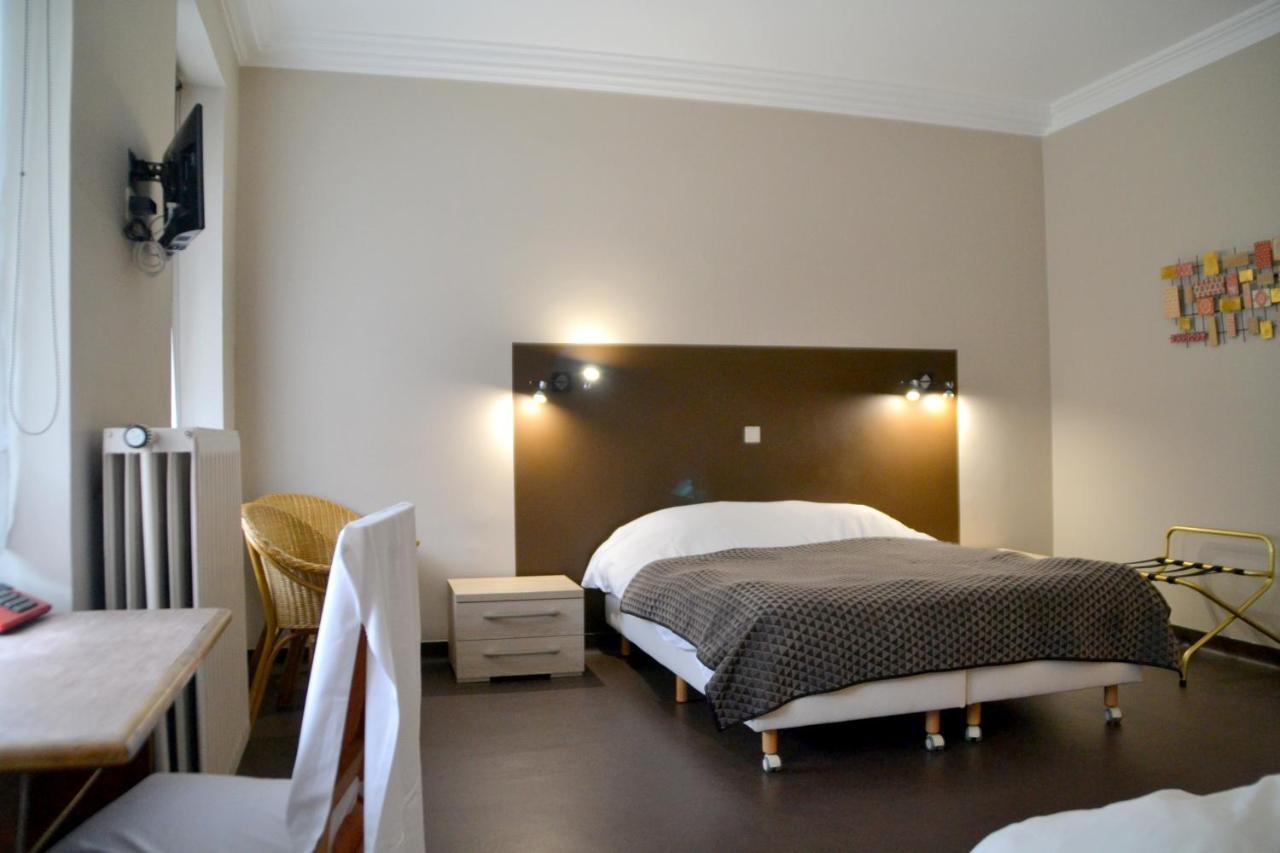 Hotel Le Limbourg Rochefort Extérieur photo